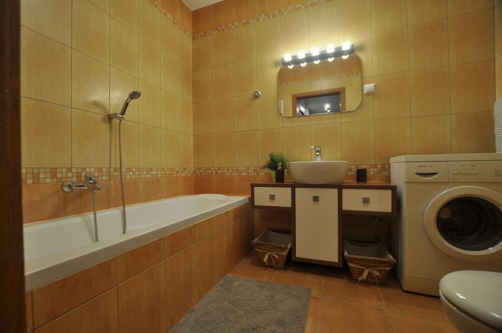 Fieldorfa Apartment Warszawa Zewnętrze zdjęcie